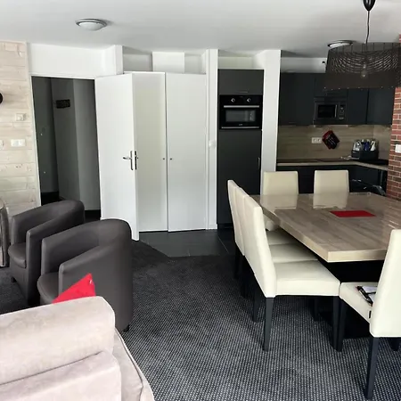 Apartmán Le Portillo - Piscine - 3 Pieces Pour 10 Personnes Mae-4843 *
